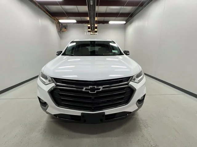 Certified Used 2020 SUMMIT WHITE Chevrolet Premier image 4