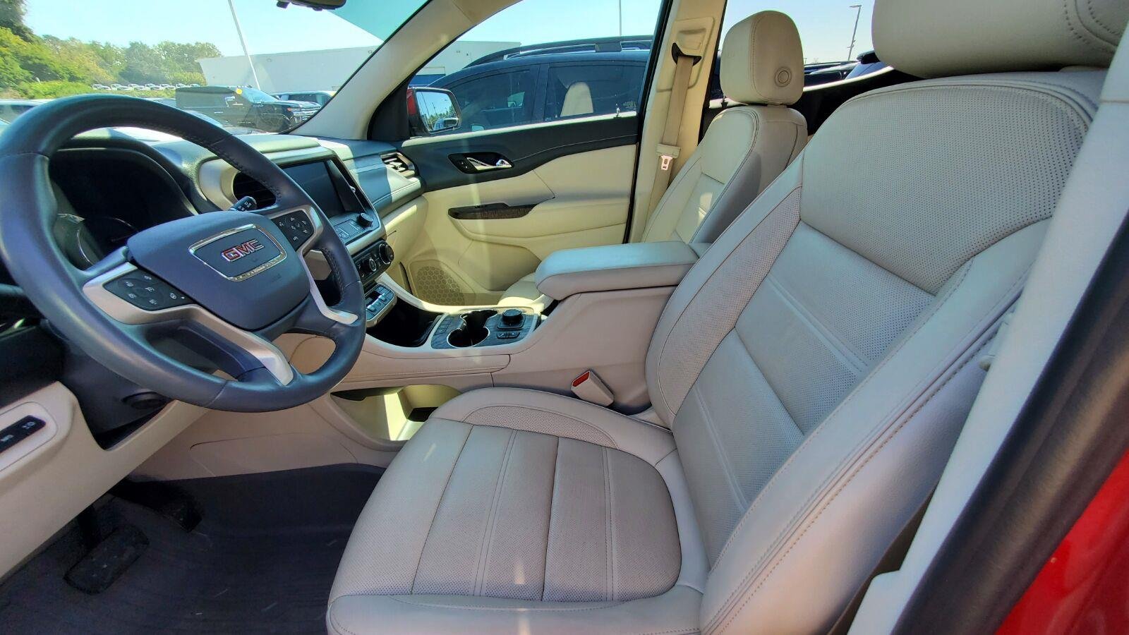 Used 2020 RED QUARTZ TINTCOAT GMC Denali image 3