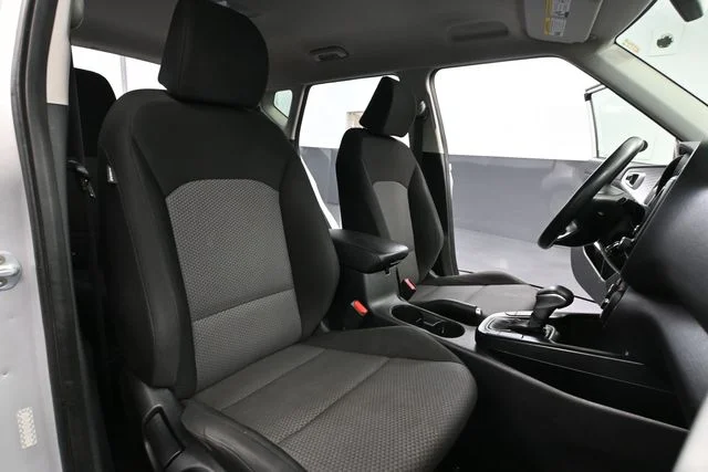 Used 2020 Silver Kia LX image 36