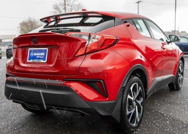 Used 2022 Red Toyota XLE image 6