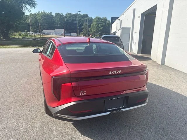 Used 2025 Red Kia EX image 47