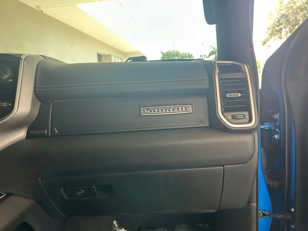 Used 2020 Blue Ram Laramie image 28