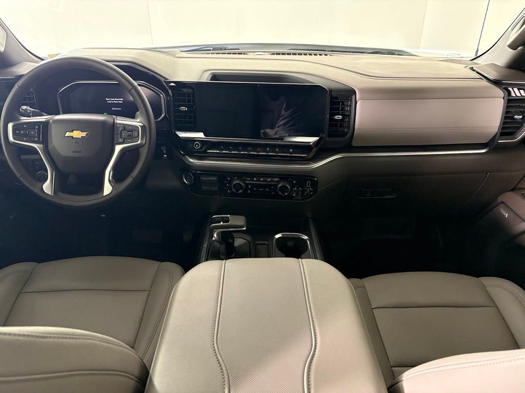 Used 2026 White Chevrolet LTZ image 39