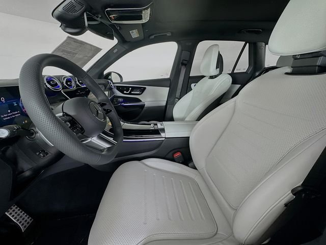 New 2026 Graphite Grey Metallic Mercedes-Benz GLC 300 image 21