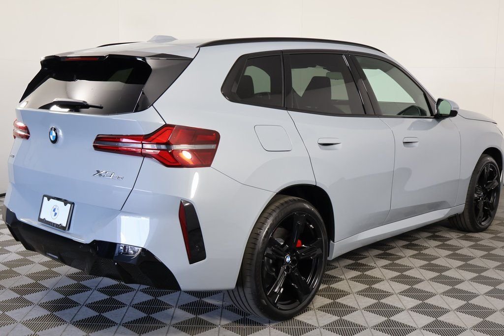New 2026 Brooklyn Grey Metallic BMW 30 xDrive image 2