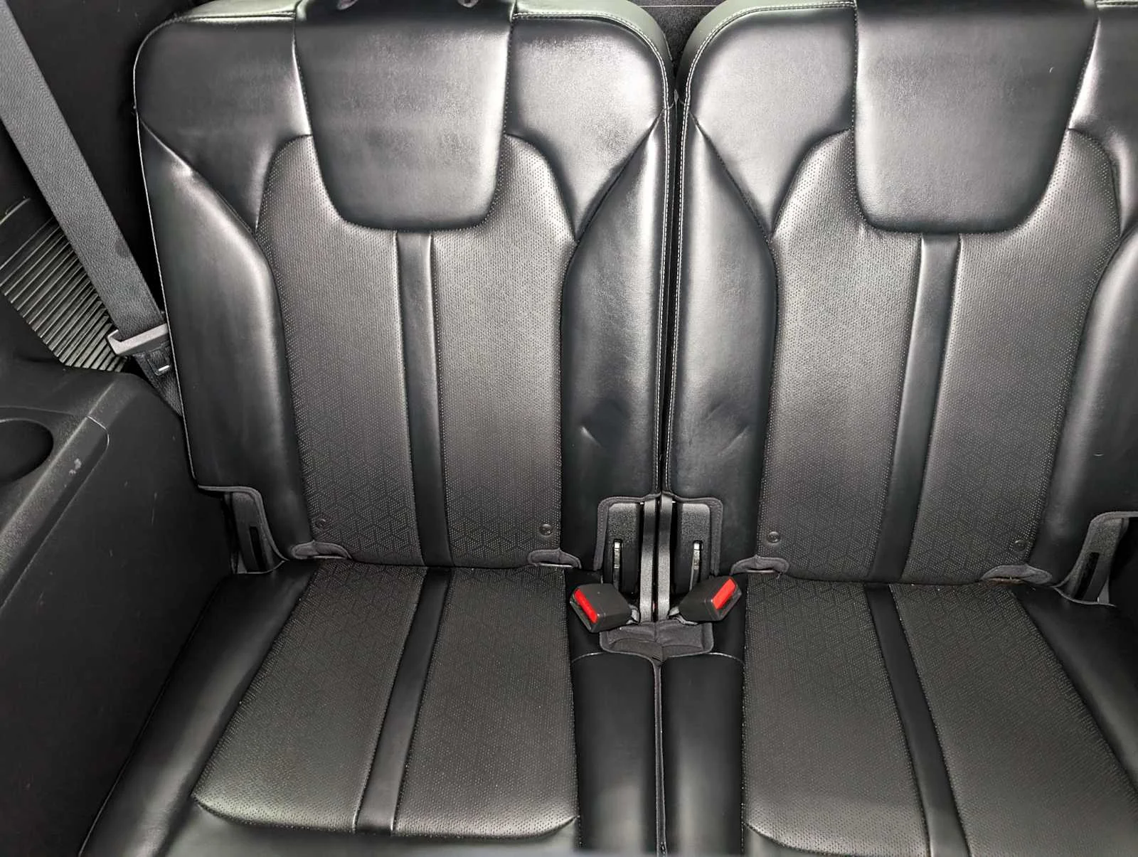Used 2021 Ebony Black Kia S image 23