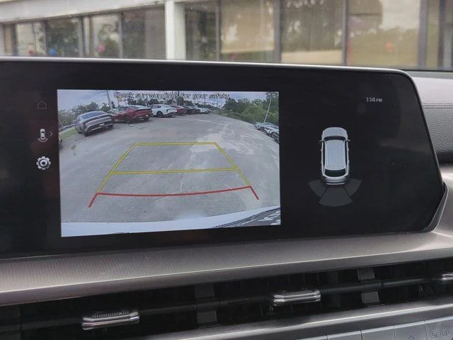Certified Used 2025 White Kia S image 20