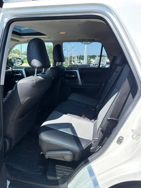 Used 2023 White Toyota SR5 Premium image 10