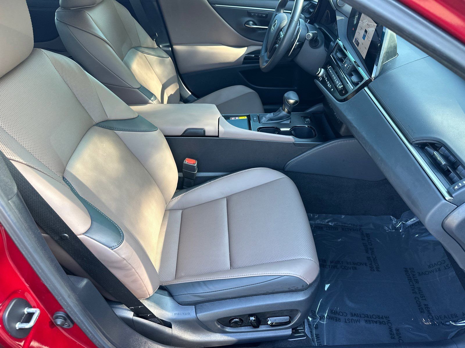 Used 2025 Red Lexus 350 image 13