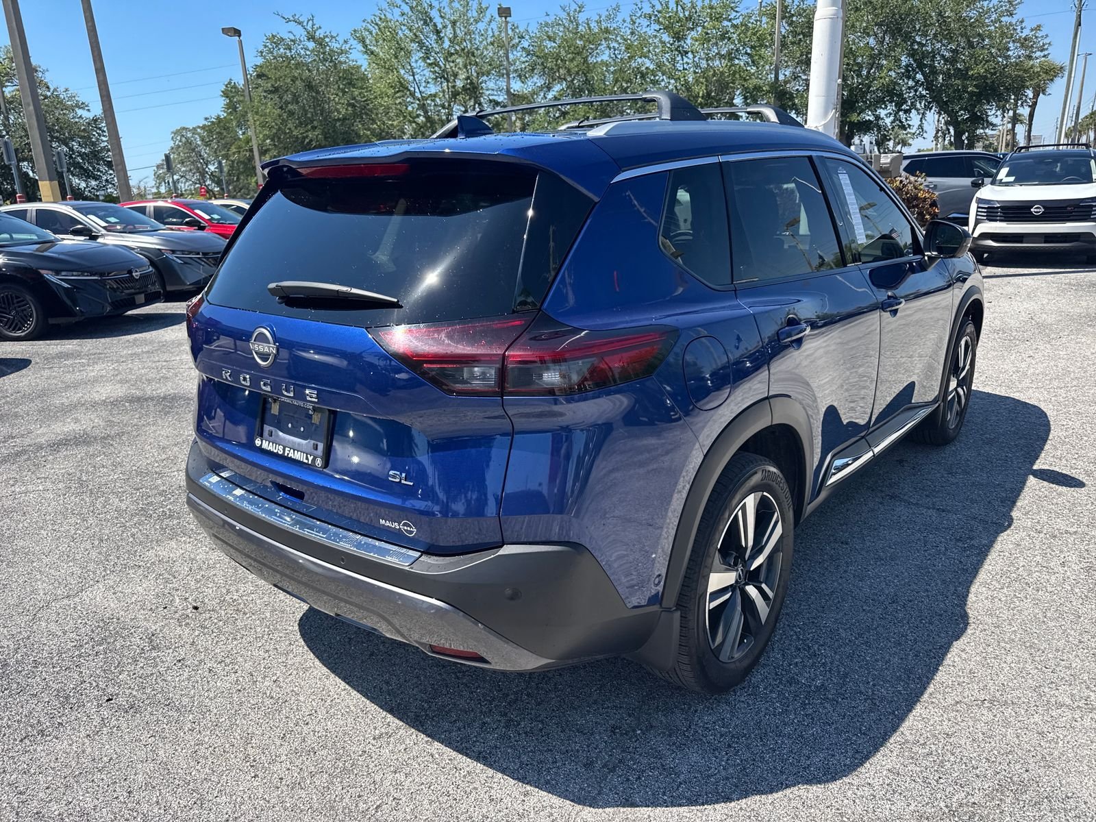 Certified Used 2023 Blue Nissan SL image 5