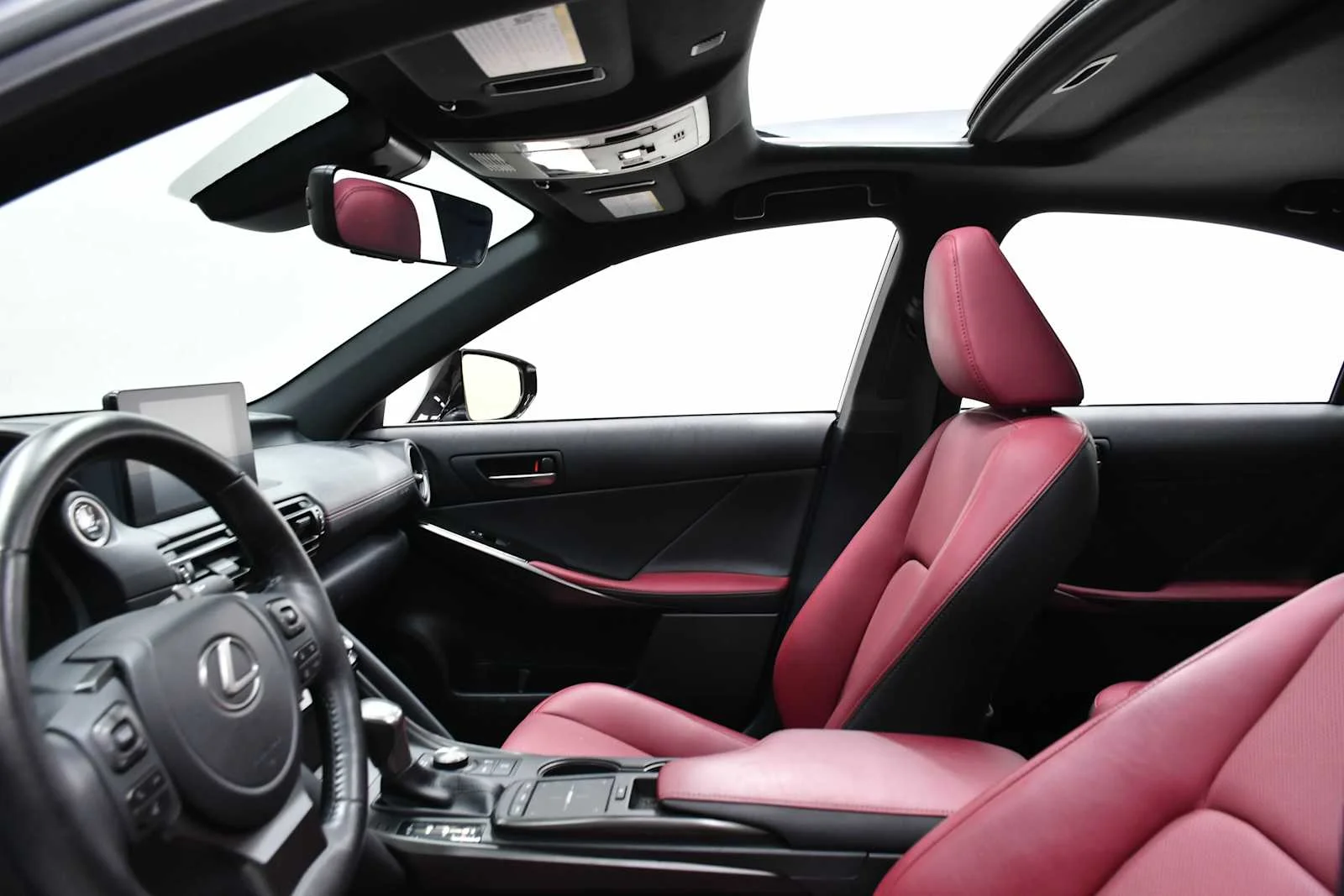 Certified Used 2023 IRIDIUM Lexus  image 13
