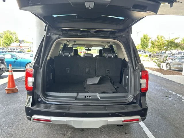Used 2023 Black Ford XLT image 25