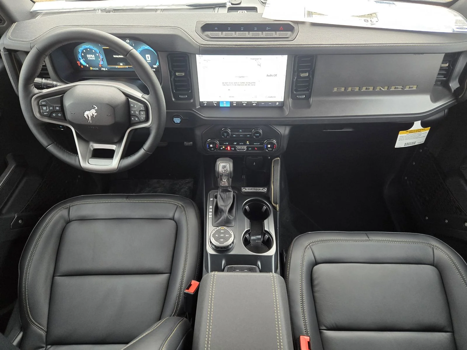 New 2025 Carbonized Gray Metallic Ford Badlands® image 17