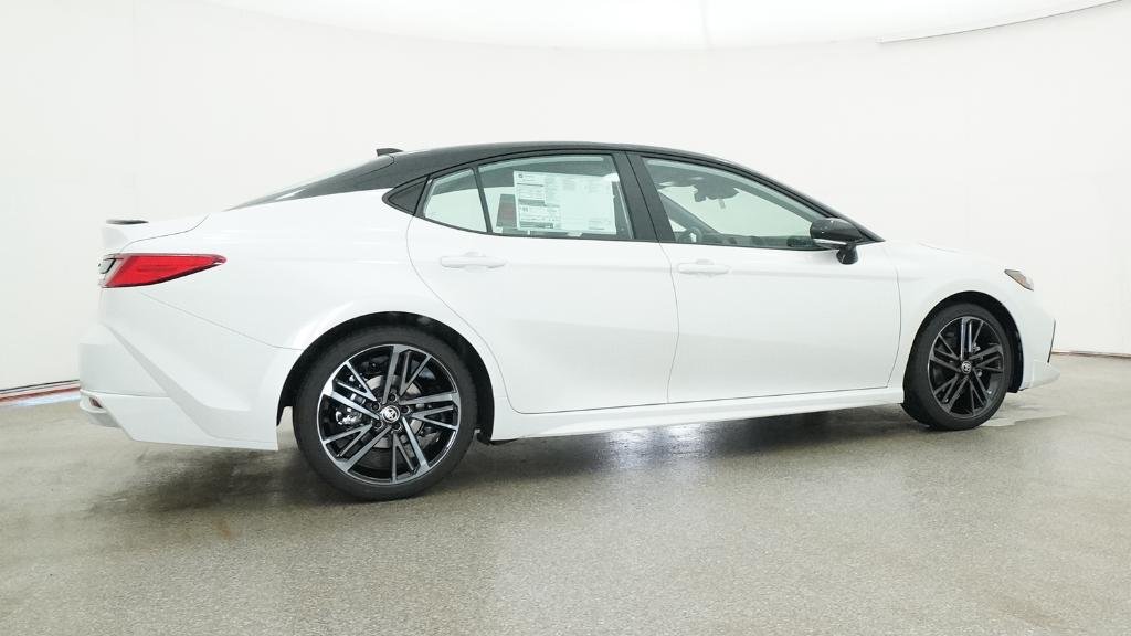 New 2026 Wind Chill Pearl with Midnight Black Metallic roof Toyota XSE image 14