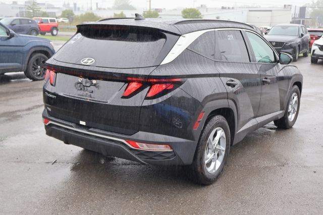 Used 2024 Black Hyundai SEL image 6