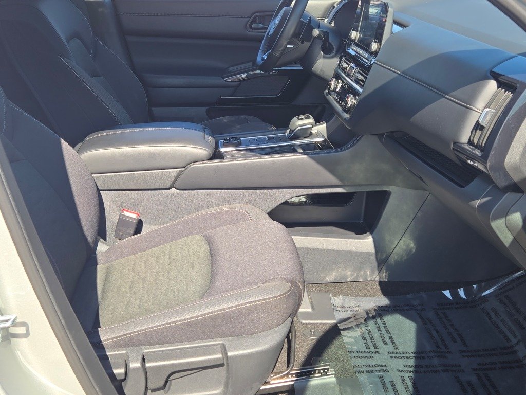 Certified Used 2025 Silver Nissan SV image 5
