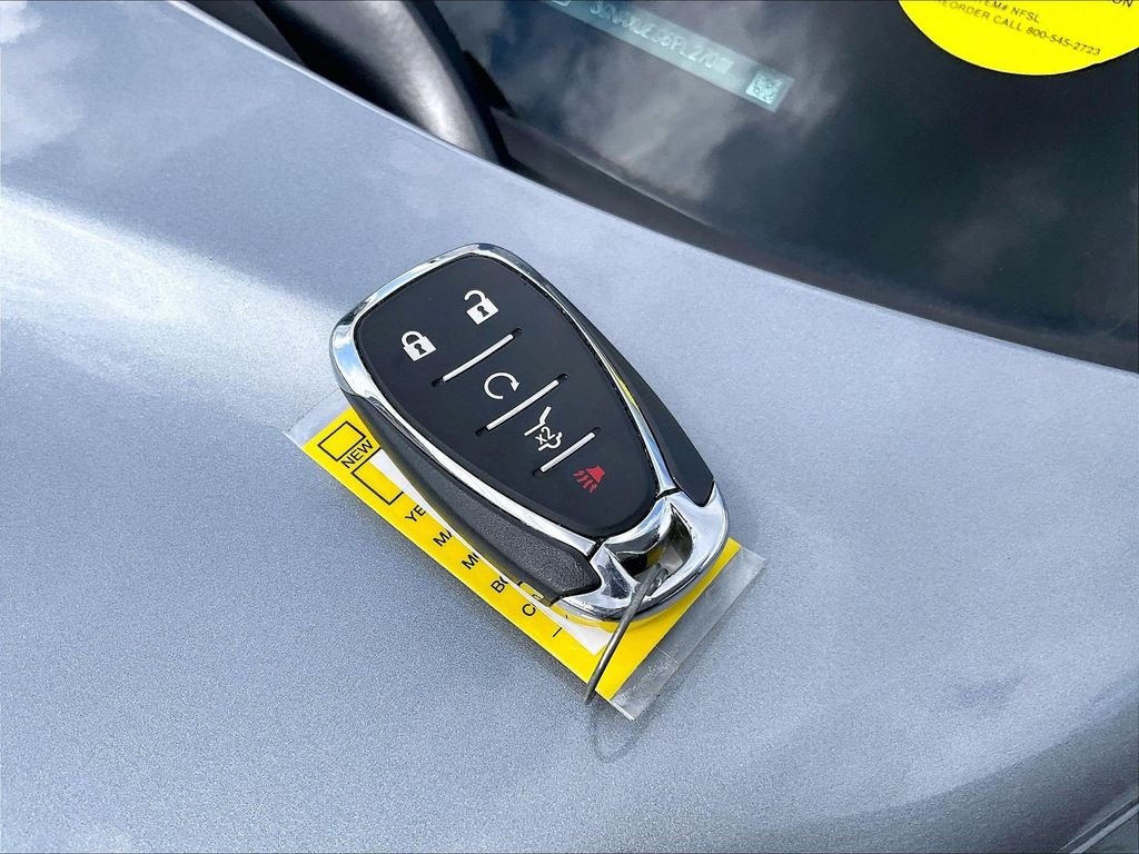 Used 2023 Gray Chevrolet LT image 27