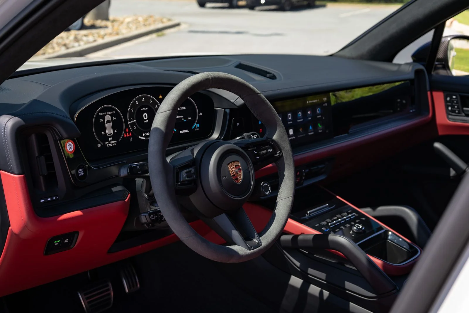 Used 2023  Porsche GTS image 29