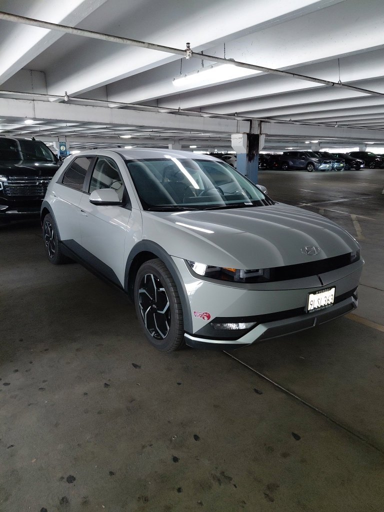 Certified Used 2024 Gray Hyundai SEL image 1