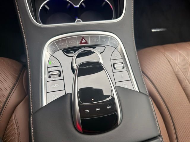 Used 2019  Mercedes-Benz S 560 image 15