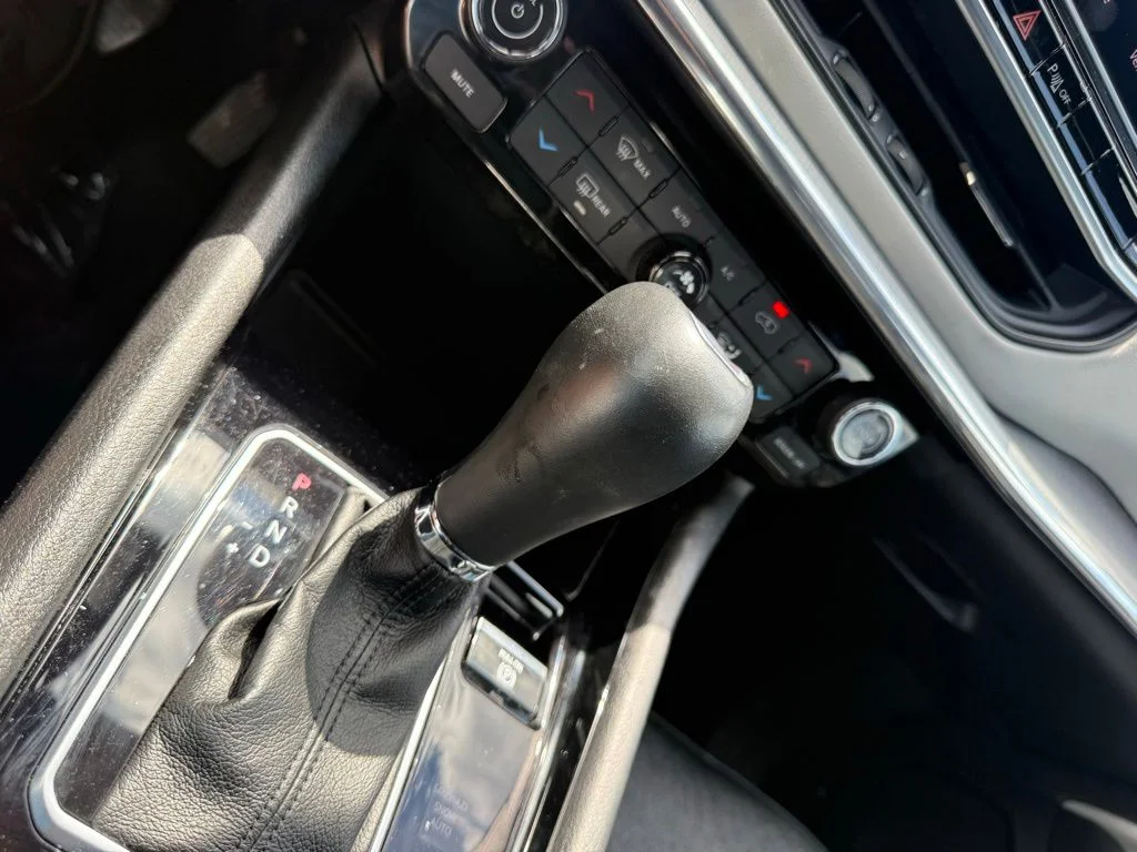 Used 2023 Black Jeep Limited image 17