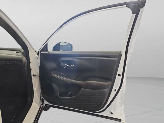 2026 Honda HR-V Sport - Photo 30