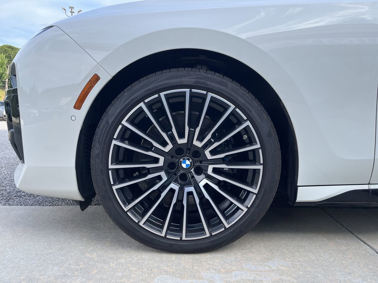 Certified Used 2025 Alpine White BMW 740i image 13