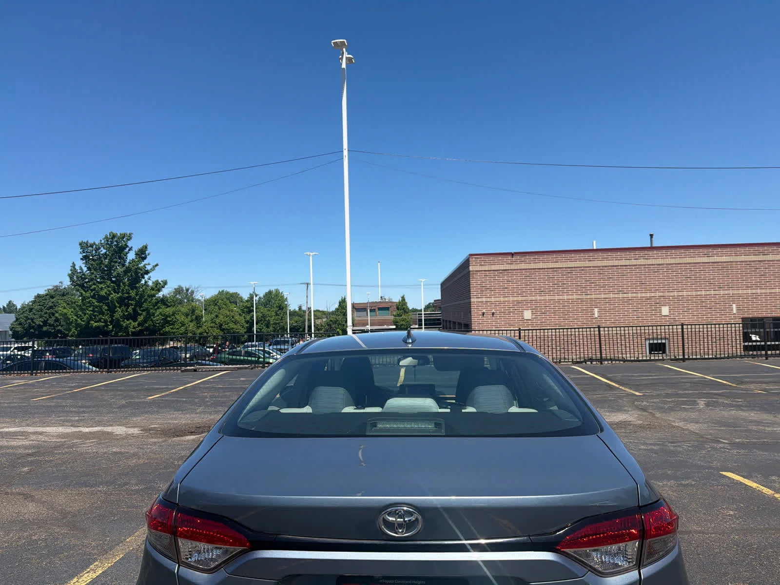 Used 2023 Celestite Toyota LE image 3