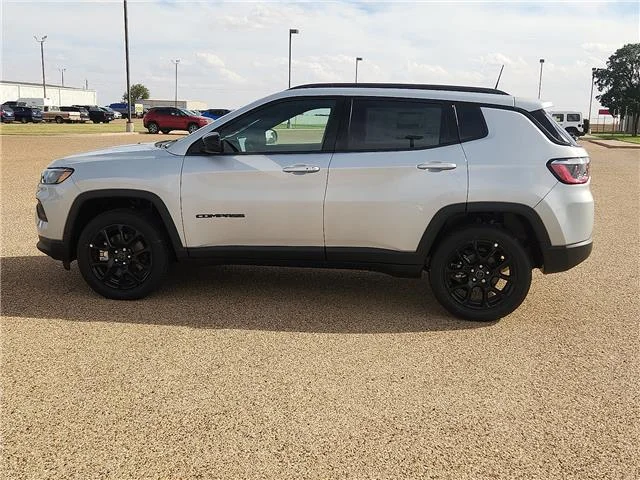 New 2026 PSE Silver Zyni Jeep LATITUDE ALTITUDE 4X4 image 2