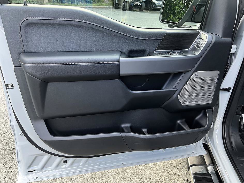 New 2026 Avalanche Ford Lariat® image 9