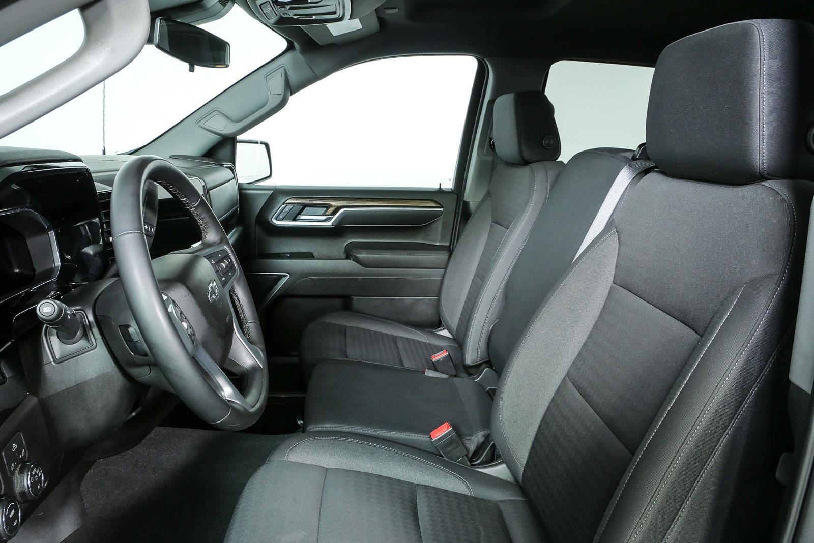 Used 2026 Black Chevrolet RST image 5
