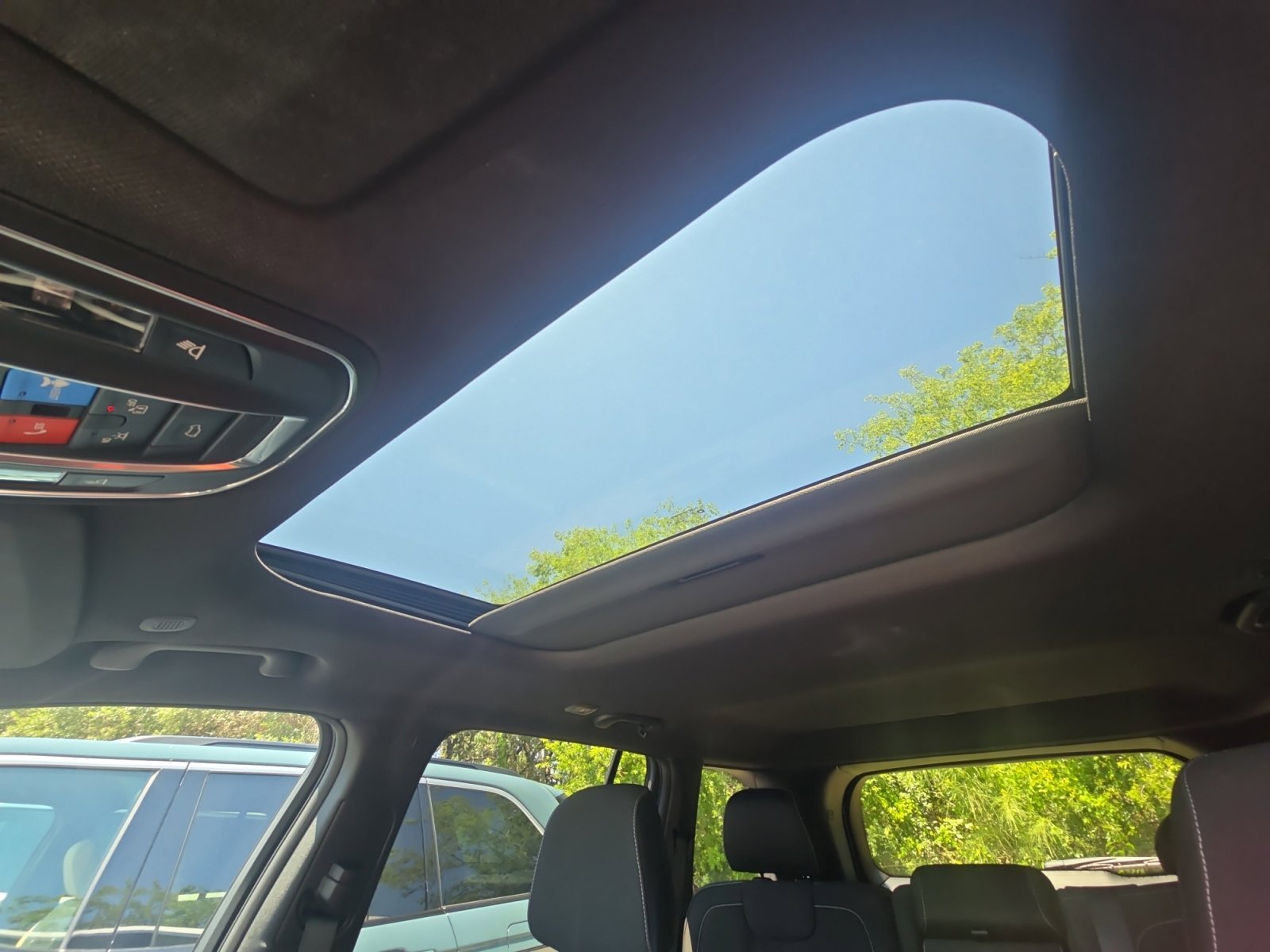 New 2026 Bright White Clearcoat Jeep Laredo X image 18