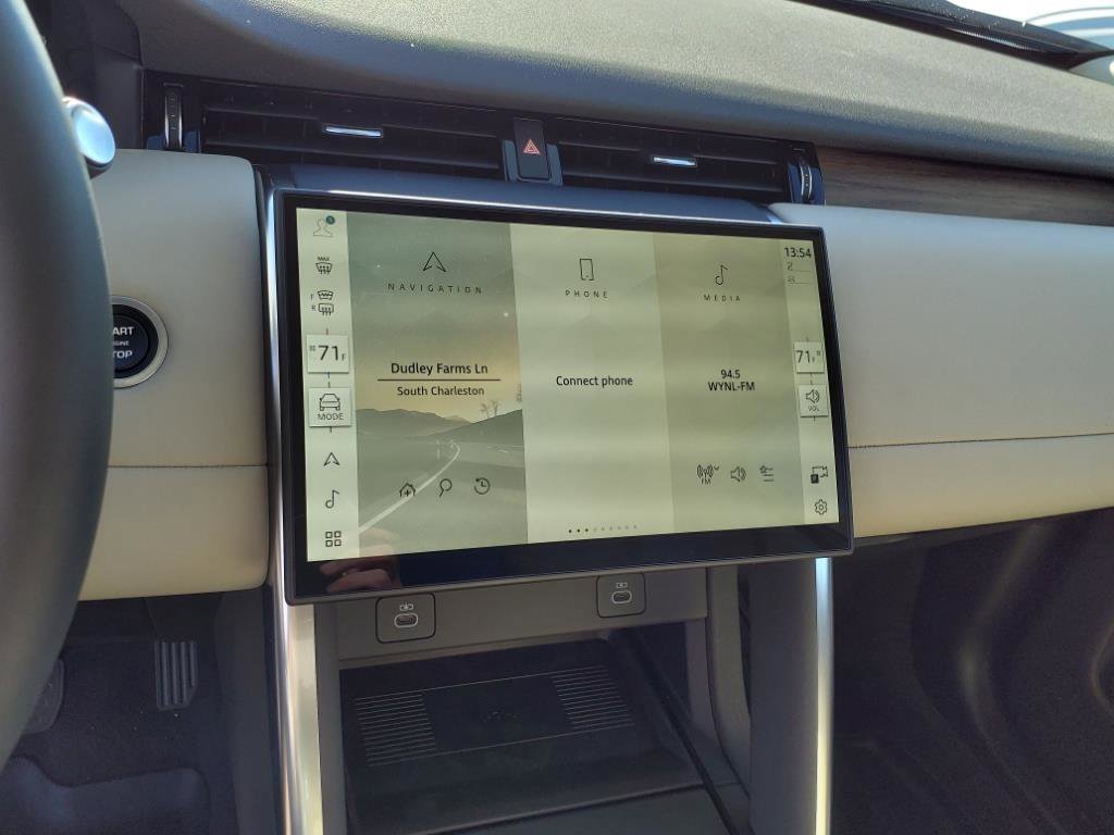 New 2025 Fuji White Land Rover S image 19