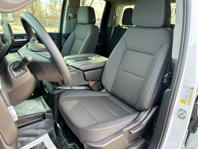 2025 GMC Sierra 2500HD Pro - Photo 15