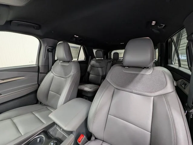 New 2027 Avalanche Gray Ford Active image 43
