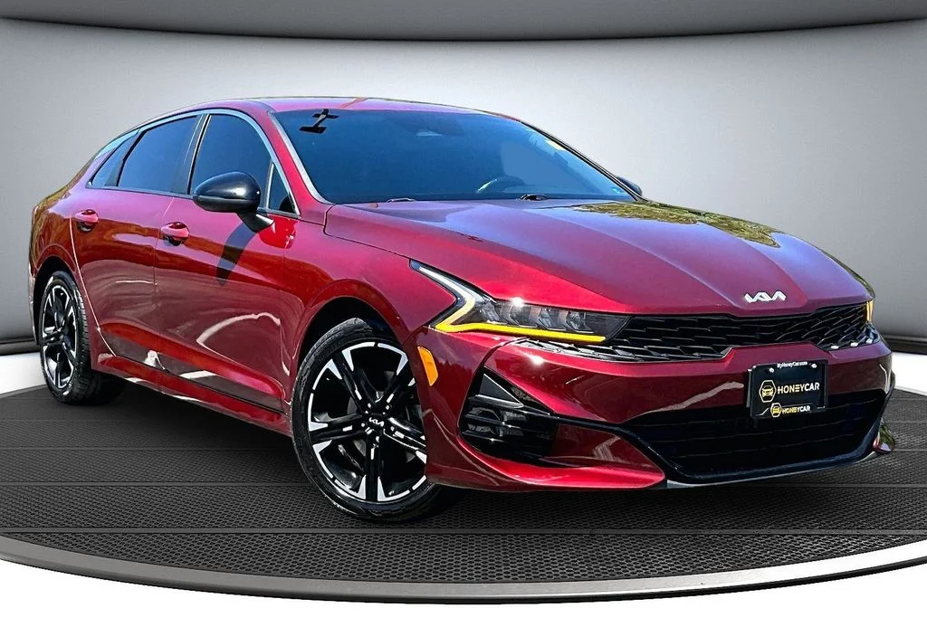 2022 Kia Optima GT-Line FWD's photo