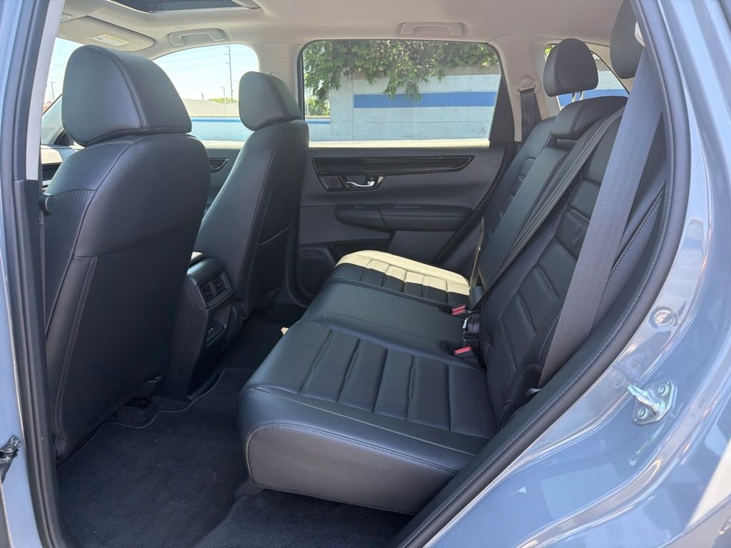 Certified Used 2024 Urban Gray Pearl Honda EX-L image 19