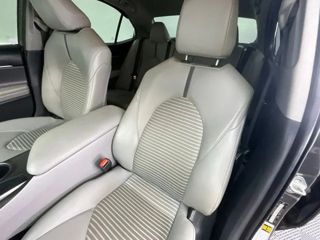 Used 2023 Gray Toyota SE image 6