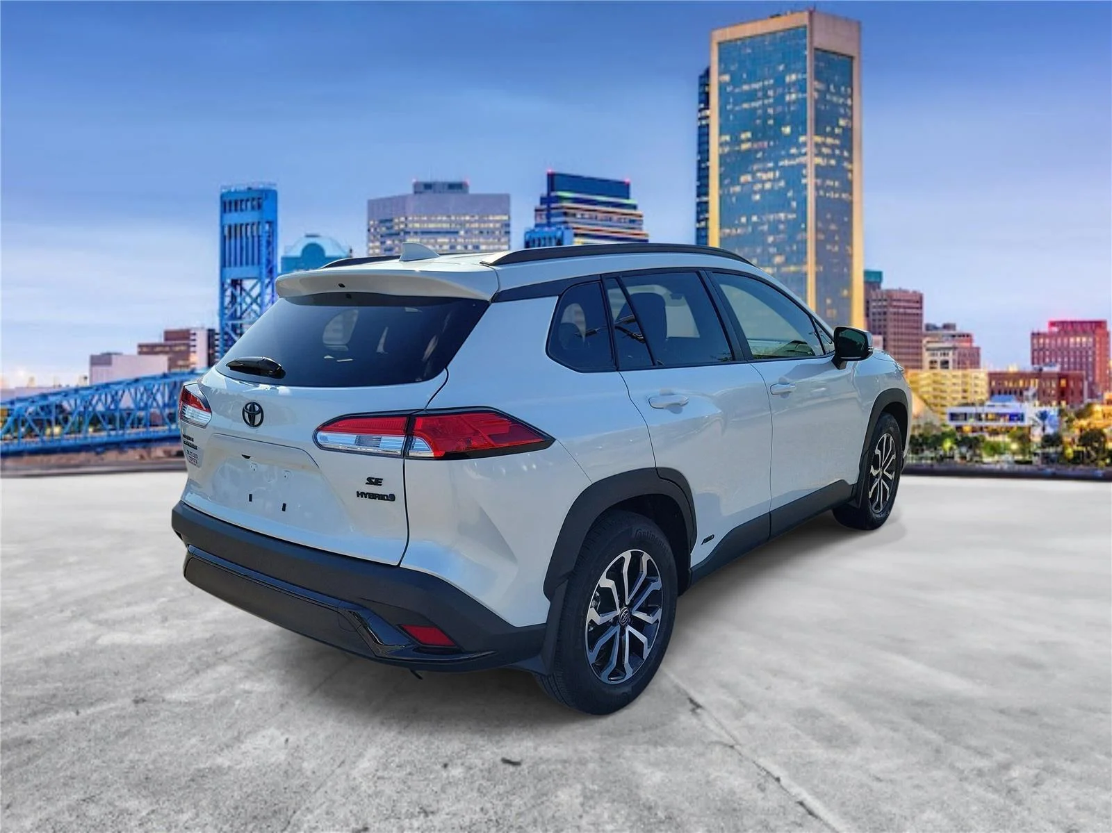 Used 2024 Wind Chill Pearl Toyota Hybrid SE image 3