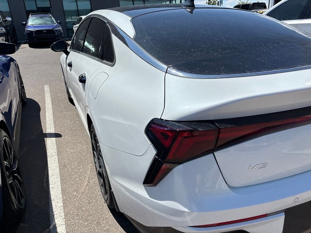 Used 2025 White Kia GT-Line image 15