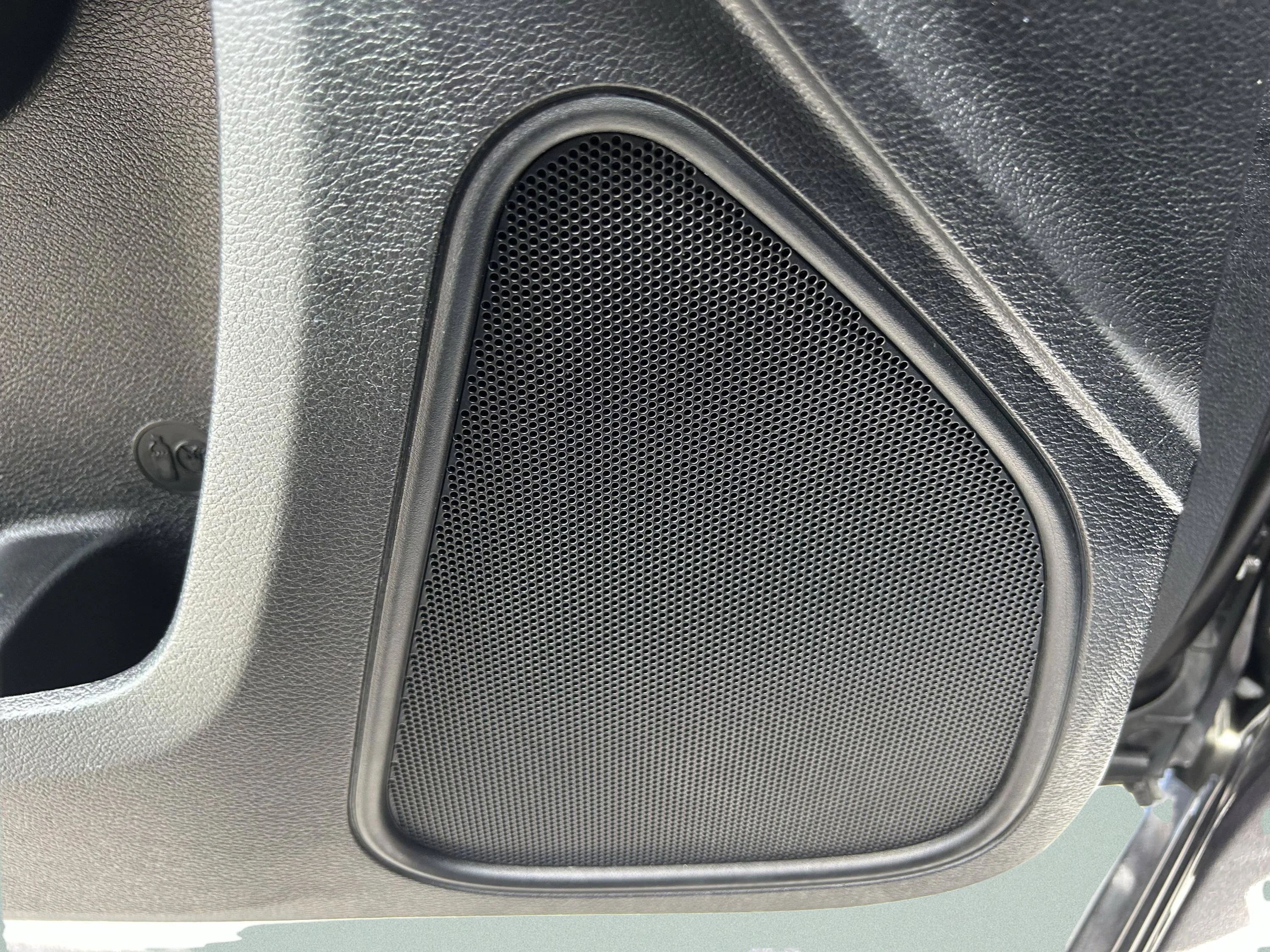 Used 2023 Granite Pearlcoat Dodge R/T image 21