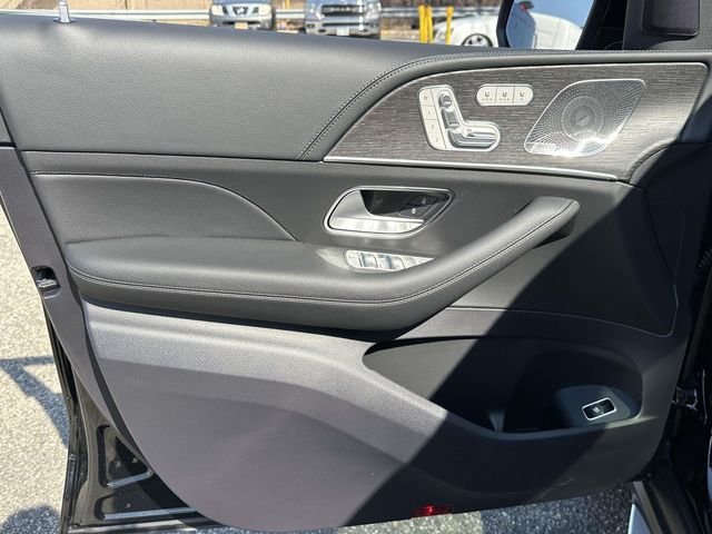 New 2026 Black Mercedes-Benz GLE 350 image 17