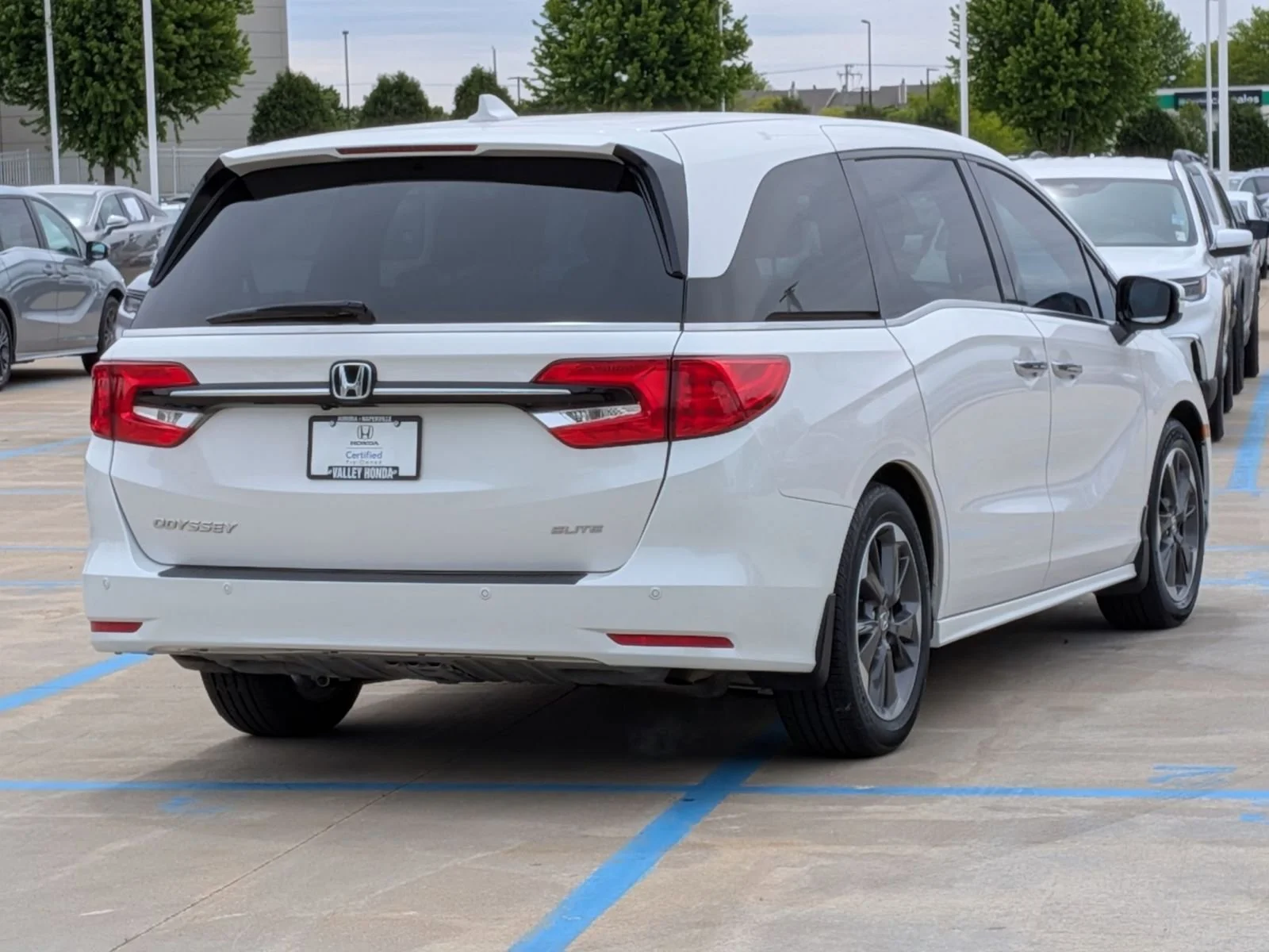 2023 Honda Odyssey Elite - Photo 6