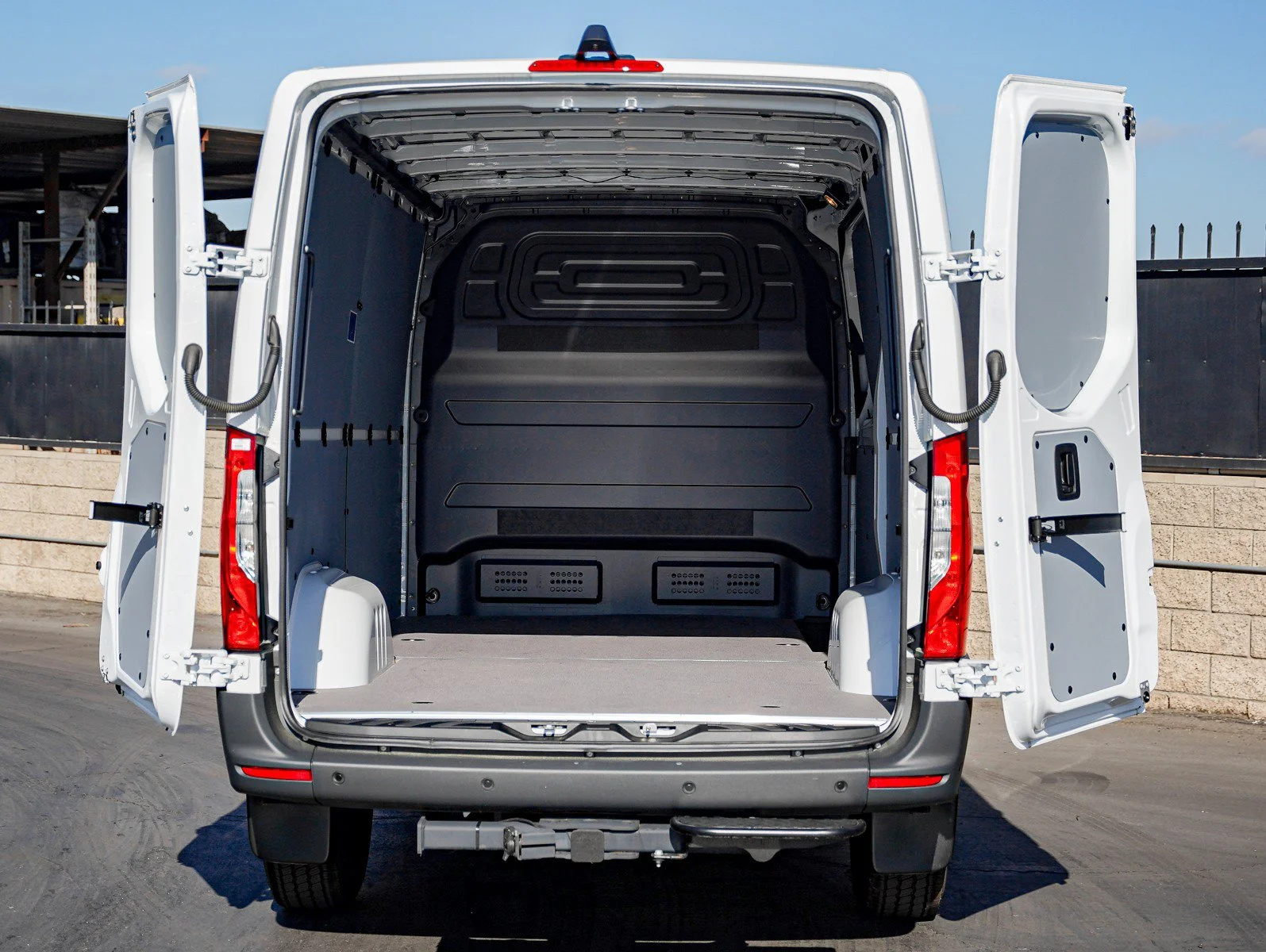 2026 Mercedes-Benz Sprinter Cargo Van Base - Photo 8