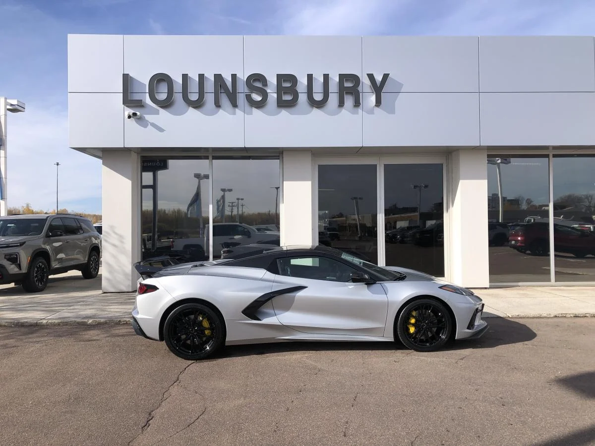 New 2026 Silver Chevrolet 2dr Stingray Conv w/2LT image 2