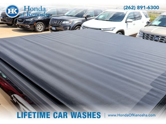 Used 2018 Magma Red Ford XLT image 23