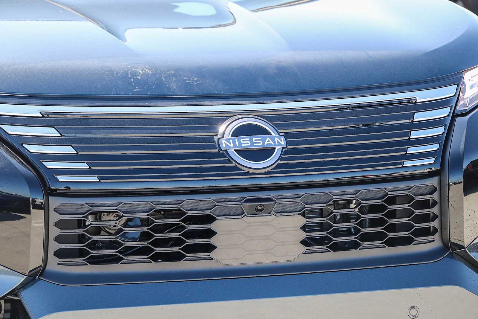 New 2026 Moonrock Gray Nissan Platinum image 5