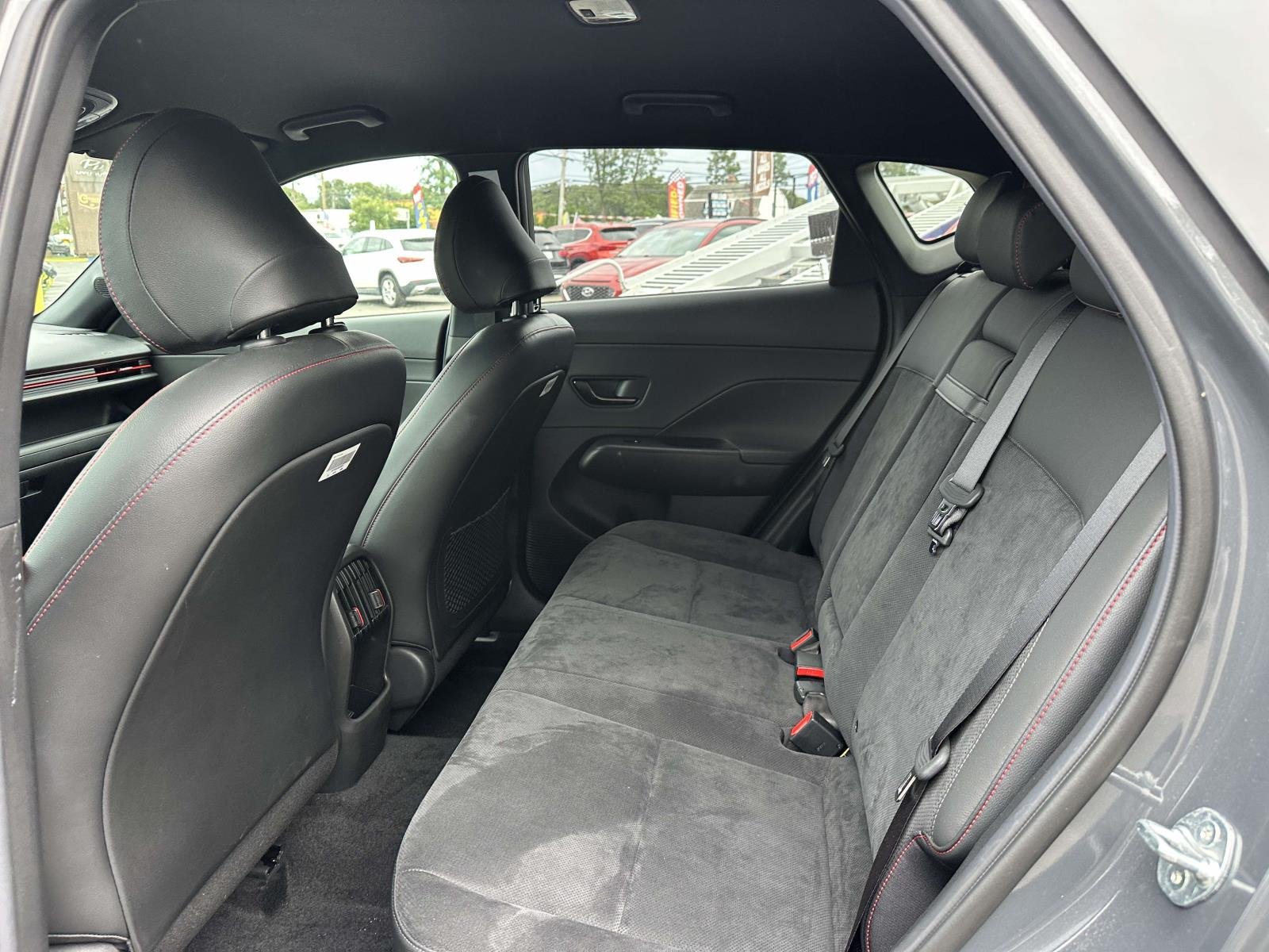 2025 Hyundai Kona N Line S - Photo 18