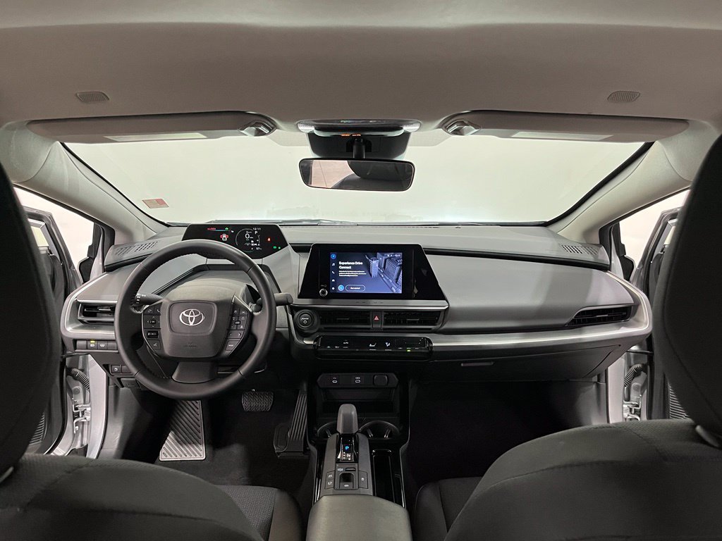 Used 2025 Cutting Edge Toyota LE image 19