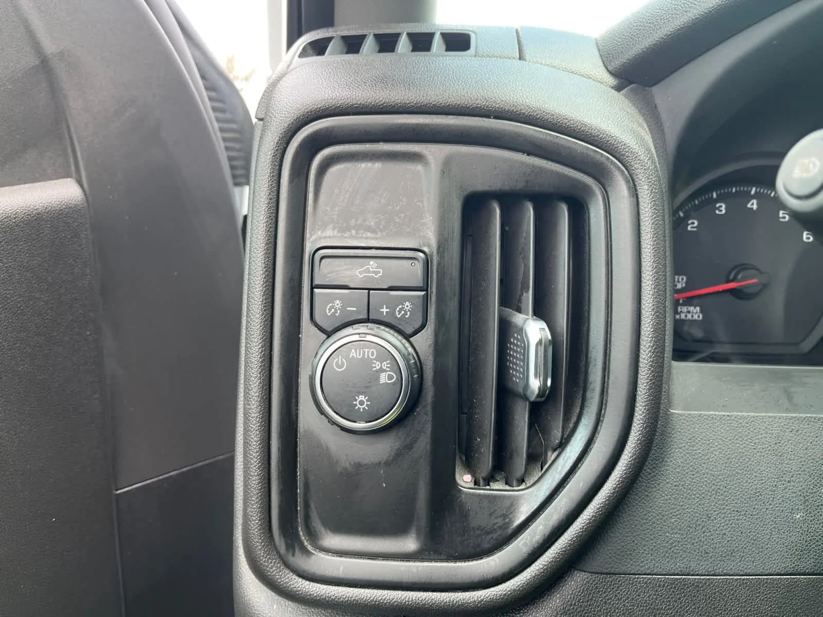 Used 2024 Summit White Chevrolet Work Truck image 31